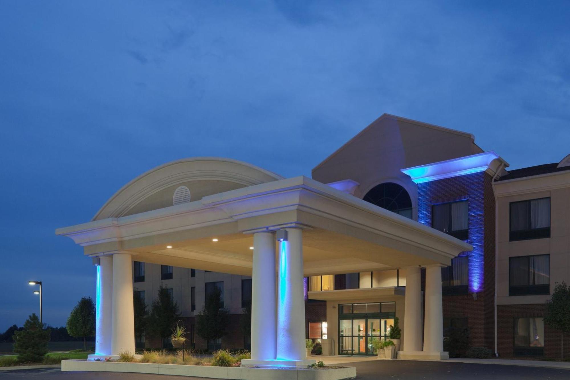 Holiday Inn Express Hotel & Suites Bryan-Montpelier By Ihg Holiday City Exterior photo