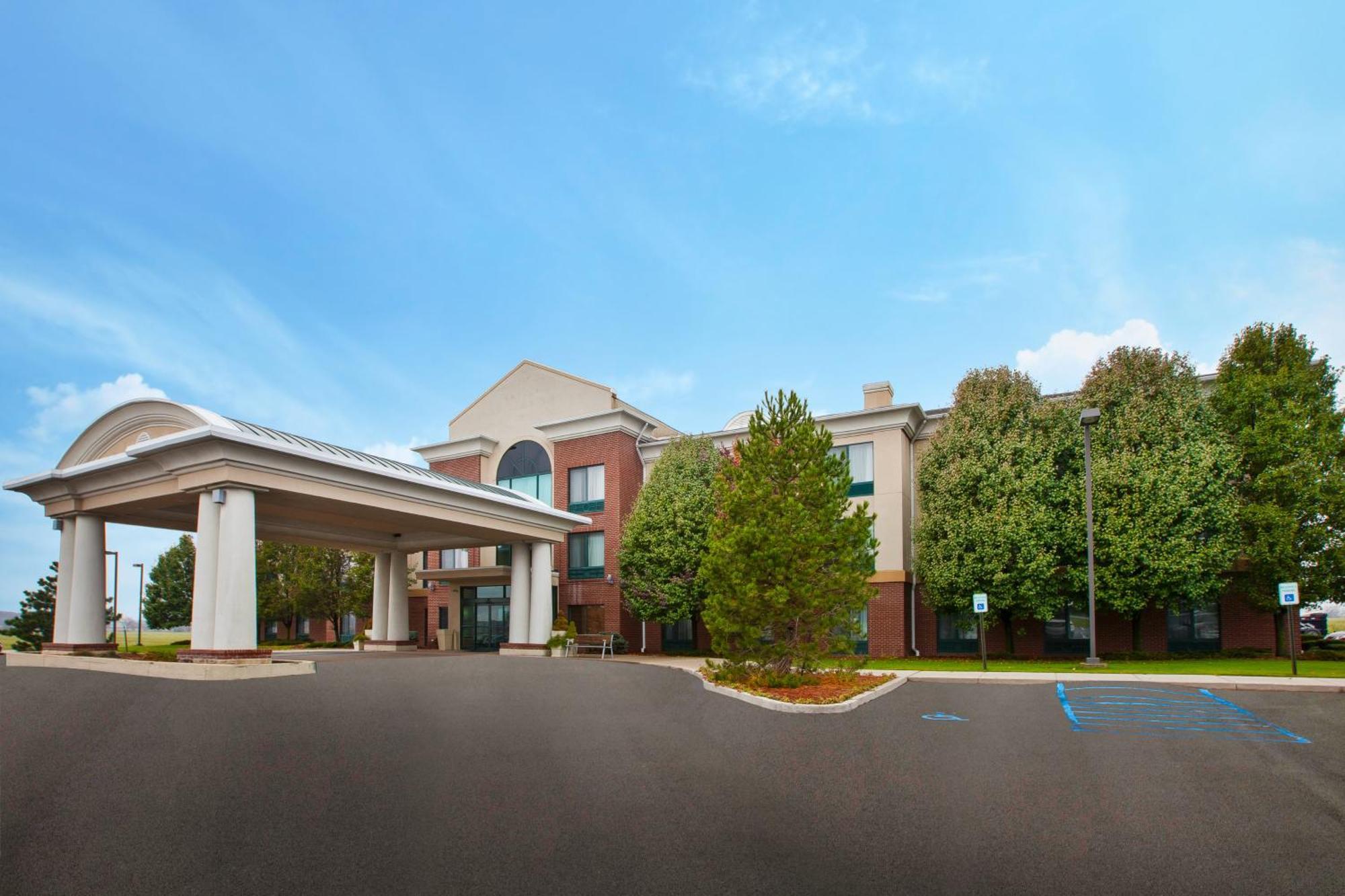 Holiday Inn Express Hotel & Suites Bryan-Montpelier By Ihg Holiday City Exterior photo